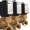 Válvula de solenoide para compresor de aire Ingersoll Rand 39136932 - Latón, entrada NPT de 1/2 pulgada, salida NPT de 1/4
